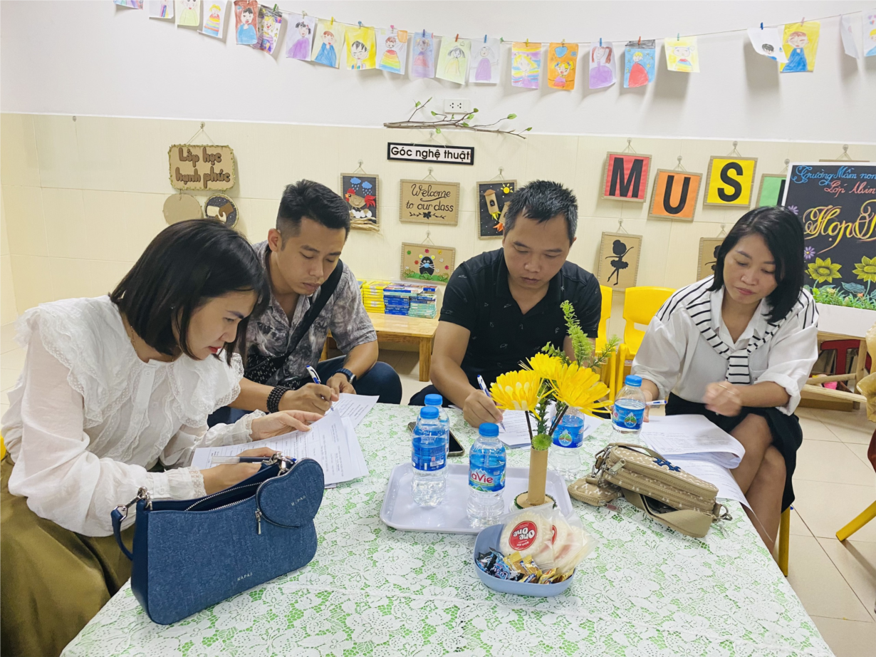 Lớp Alvin 1 tổ chức họp phụ huynh đầu năm học 2024 - 2025